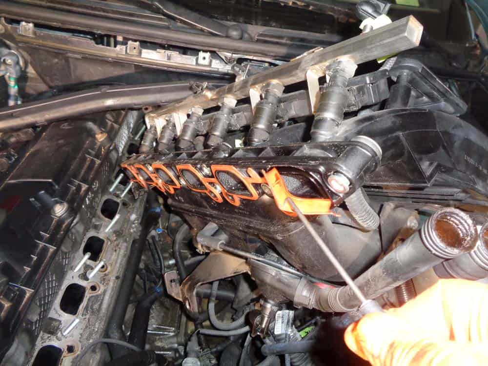 See C2738 repair manual